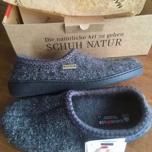 NWT Haflinger ATB Closed Heel Hardsole Slipper